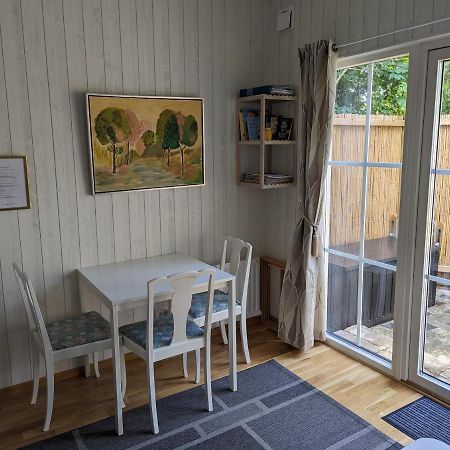 Cute Little Cottage In Hoellviken المظهر الخارجي الصورة